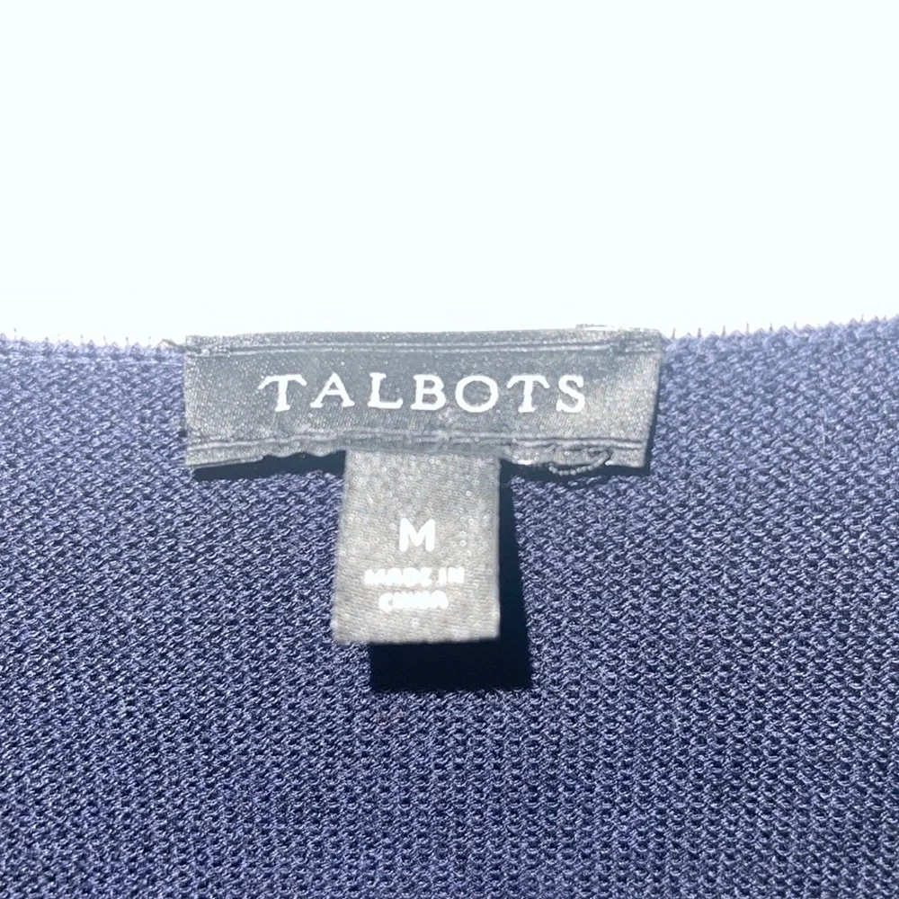 Talbots Medium Navy Blue V Neck White Embroidered Long Sleeve Slit Blouse EUC - Picture 3 of 5
